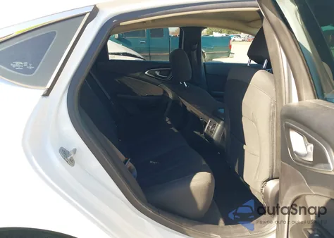 2016 Chrysler 200 Limited из США, поврежденный, VIN 1C3CCCAB3GN111682